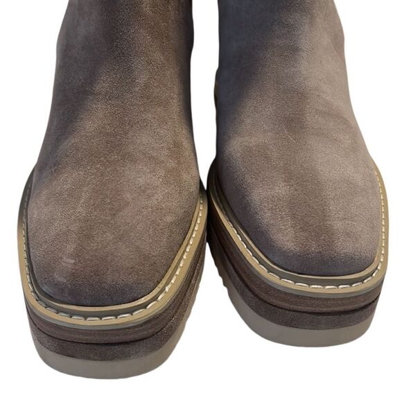 Vince Camuto Omassa Taupe Suede Pull On Boots Size 8.5 - Picture 5 of 11